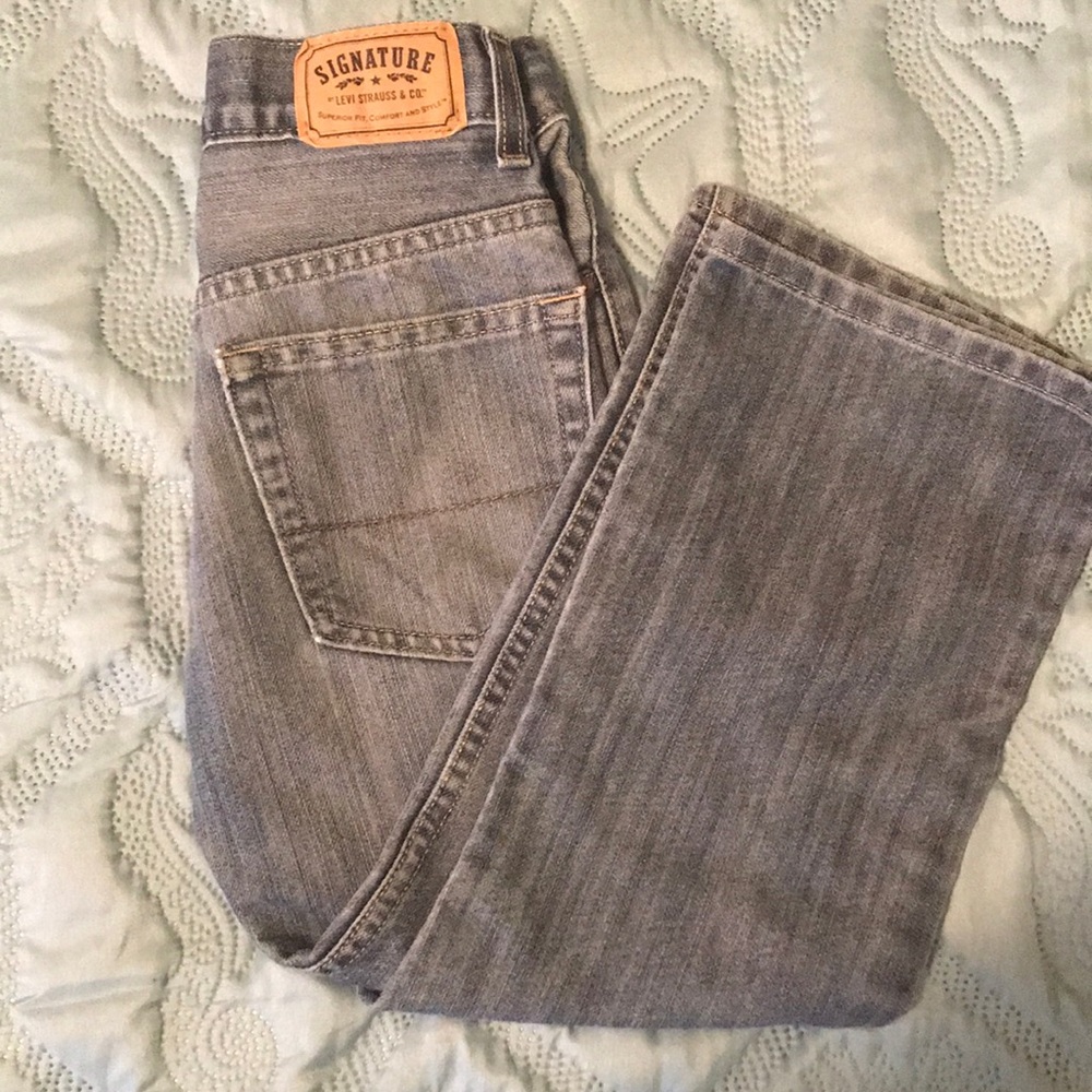 Kids size 8 regular 85 Strauss boot cut signature jeans in wonderful condition - Picture 1 of 7